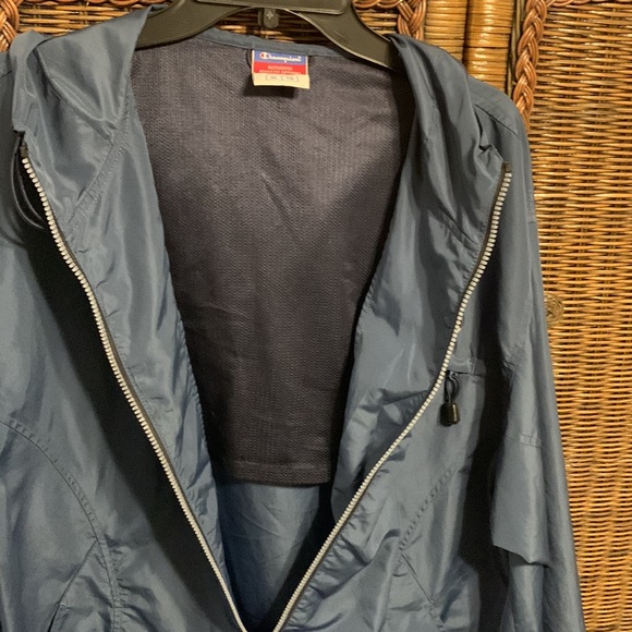 CHAMPION Windbreaker - Picture 6 of 6